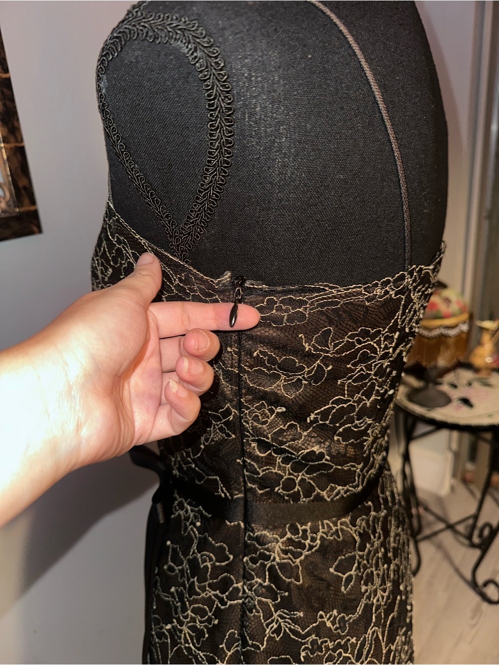 Vintage 90s Laundry by Shelli Segal Black Gold Lace Strappy Midi Dress, Sz 2 - Picture 3 of 5